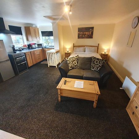 Sherwood Studio Annexe 1 Bedroom Entire Property Boston Exterior foto